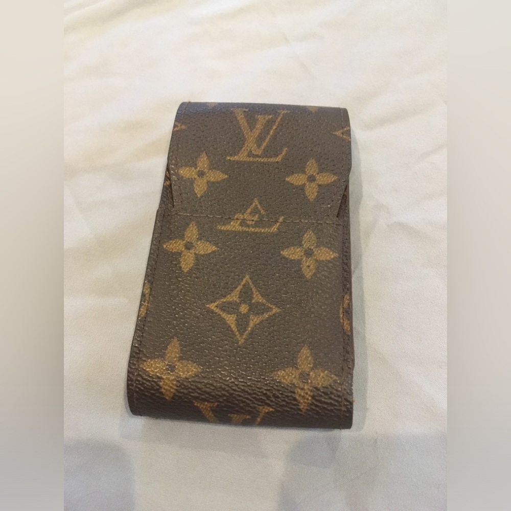 Louis Vuitton On the Go Pouch / Cigarette Case [Brown]